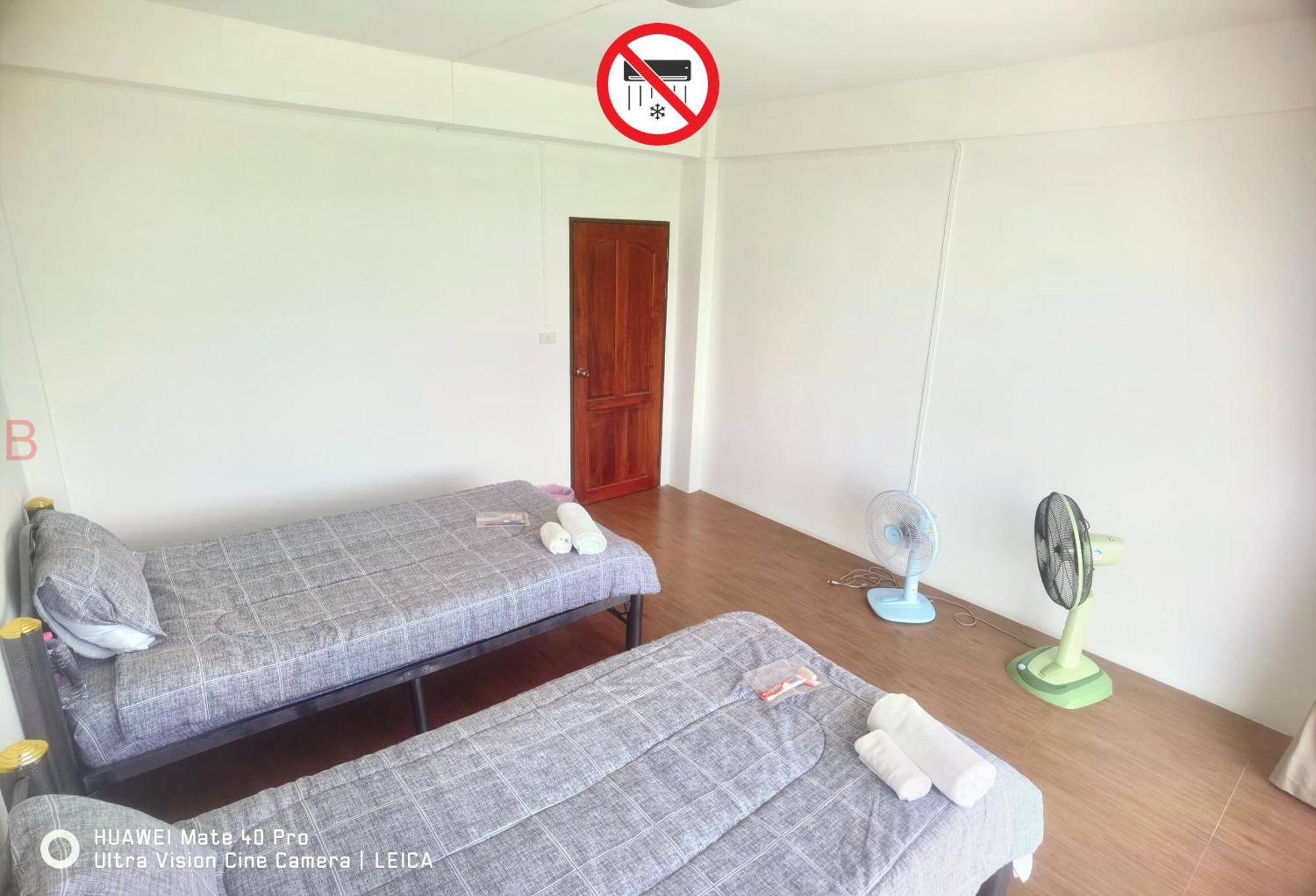 Yyk Hostel 24H Ban Khlong Krang ภายนอก รูปภาพ